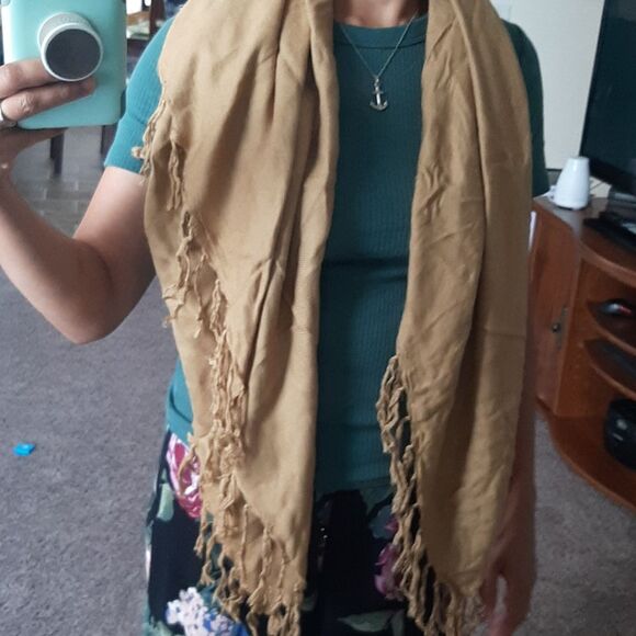 Camel Square Scarf Soft - Picture 7 of 7